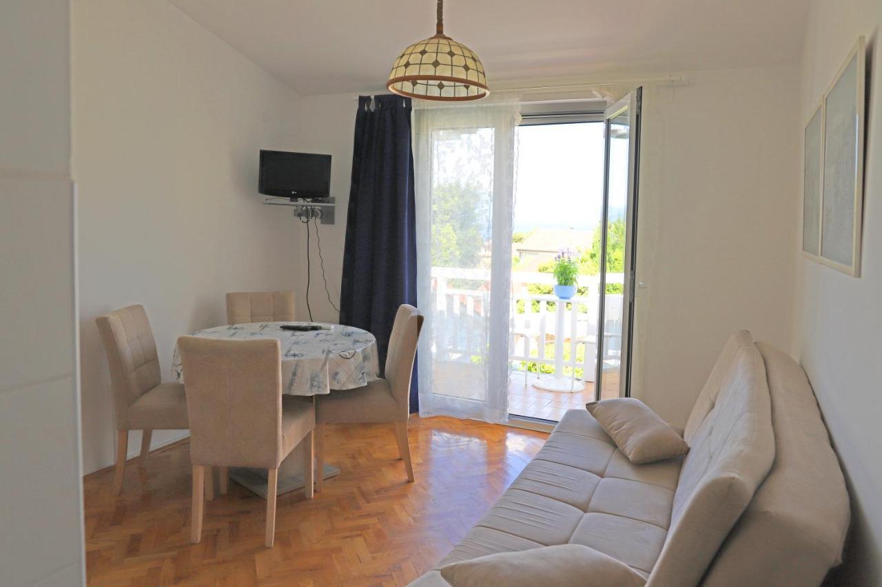 Apartment Hudan Malinska Dış mekan fotoğraf