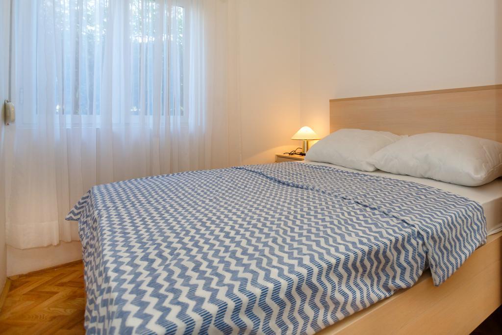 Apartment Hudan Malinska Dış mekan fotoğraf
